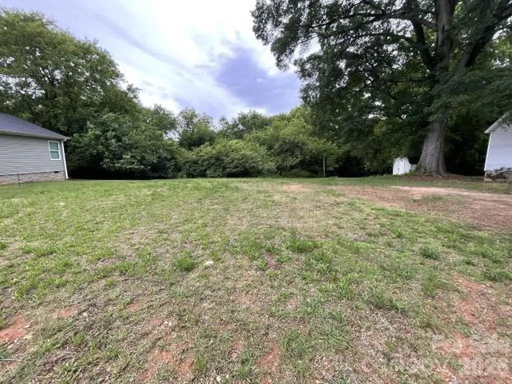 19633 S Ferry Street Cornelius NC 28031