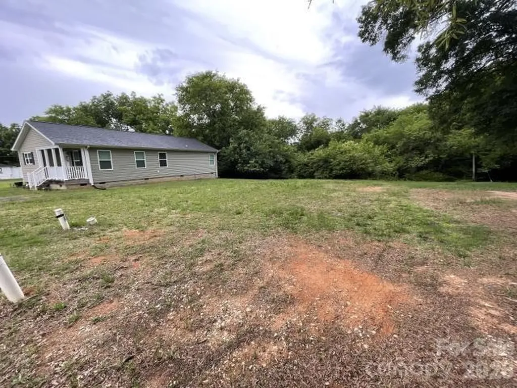 19633 S Ferry Street Cornelius NC 28031
