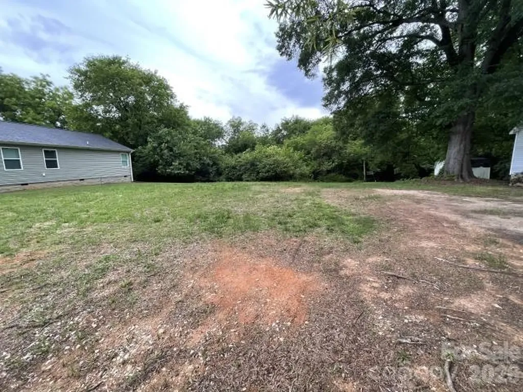 19633 S Ferry Street Cornelius NC 28031