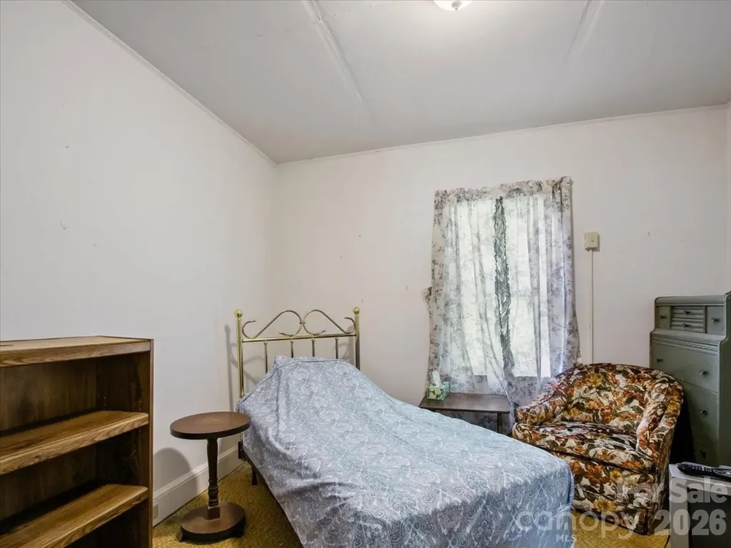 659 Newdale Church Road Burnsville NC 28714