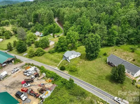 659 Newdale Church Road Burnsville NC 28714