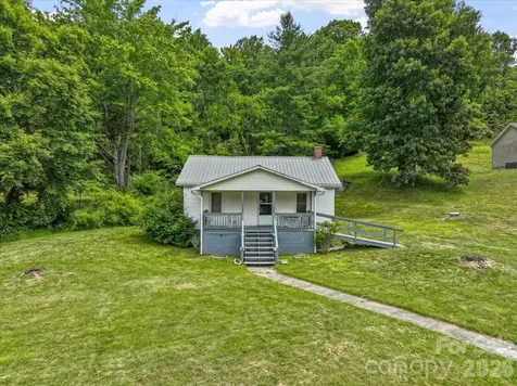 659 Newdale Church Road Burnsville NC 28714