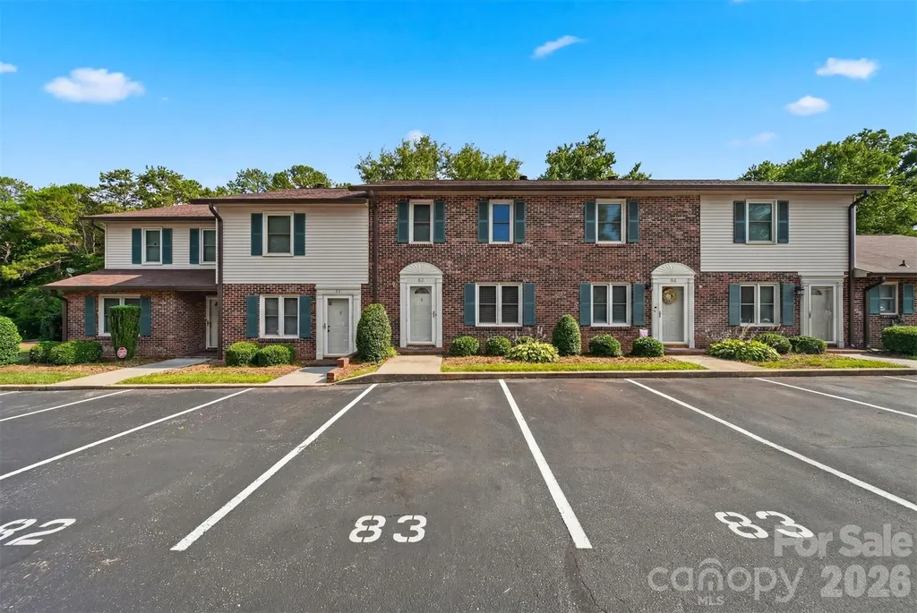 1330 5th Street NE Hickory NC 28601
