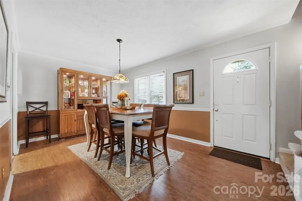 1330 5th Street NE Hickory NC 28601