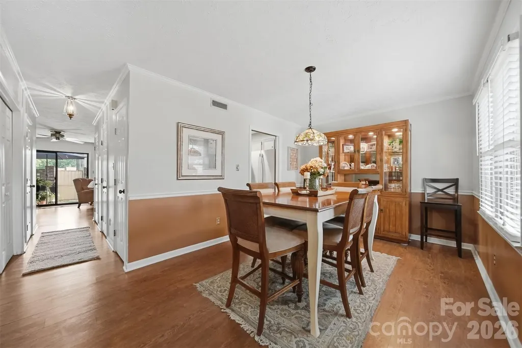1330 5th Street NE Hickory NC 28601