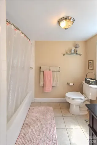 496 14th Avenue NE Hickory NC 28601