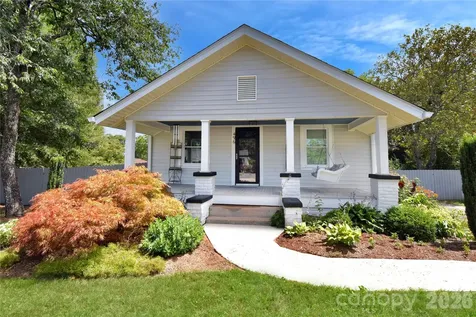 496 14th Avenue NE Hickory NC 28601