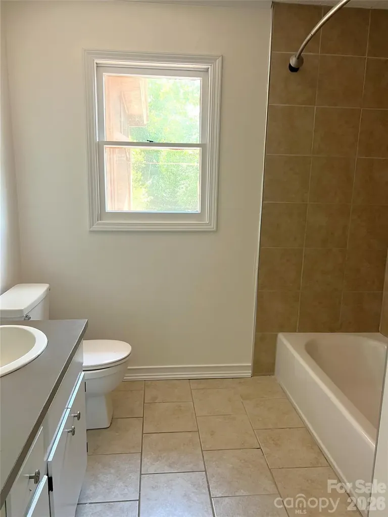 305 Forest Hill Street Morganton NC 28655