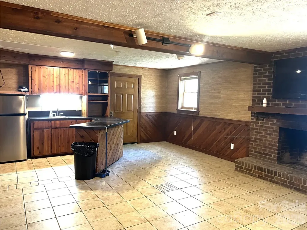 305 Forest Hill Street Morganton NC 28655