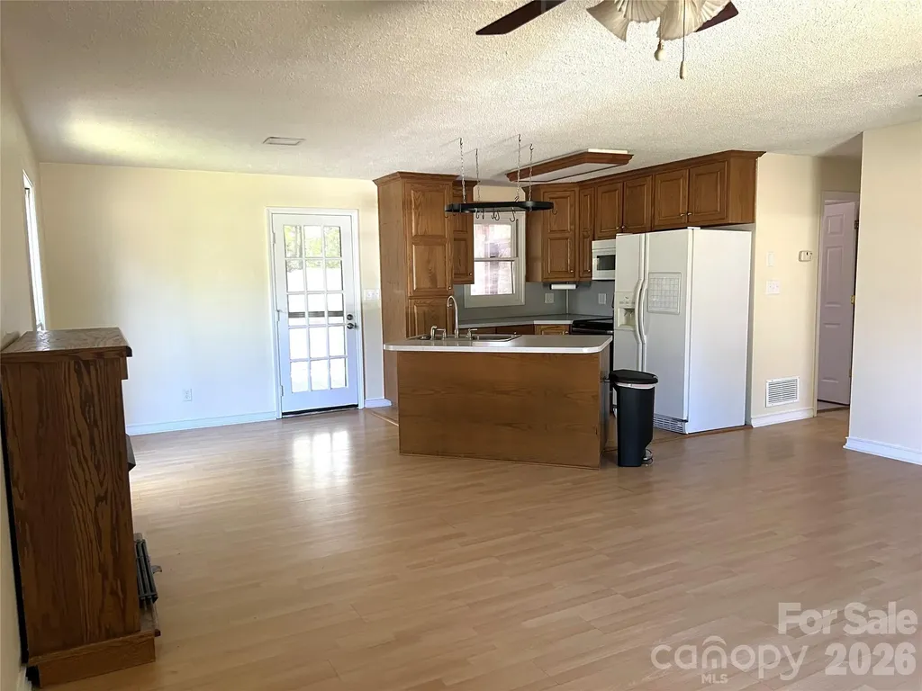305 Forest Hill Street Morganton NC 28655