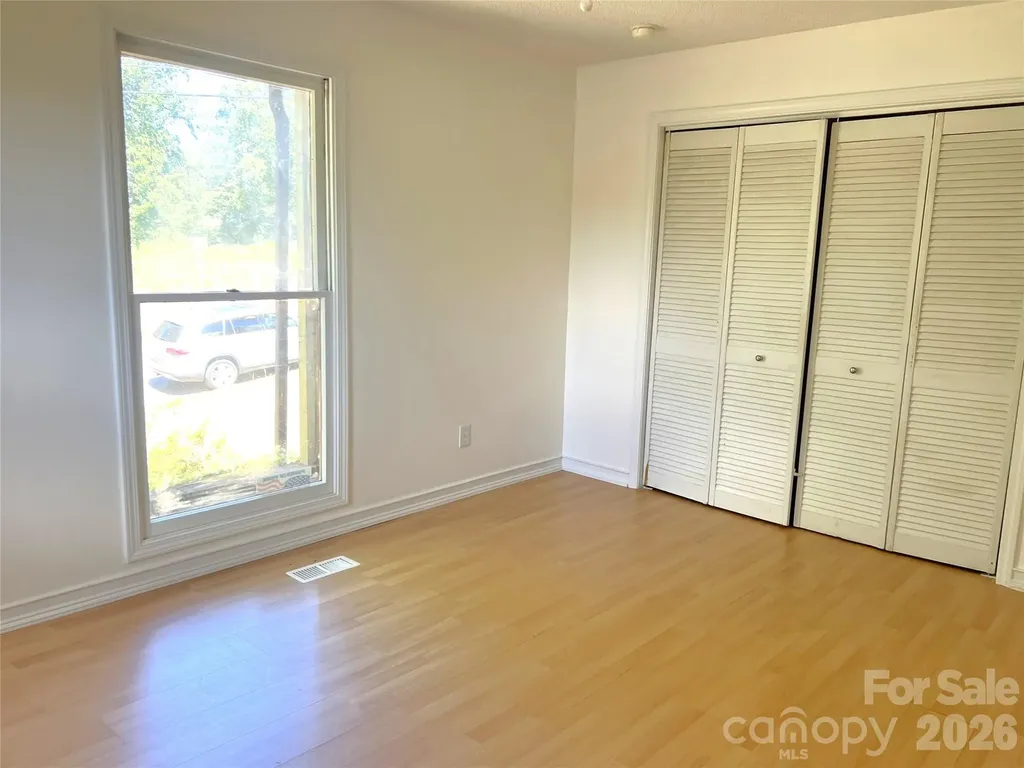 305 Forest Hill Street Morganton NC 28655
