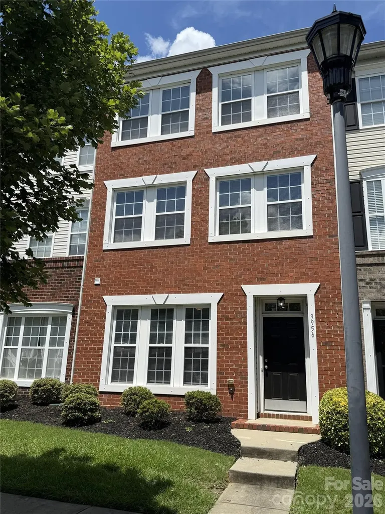 9956 Kings Parade Boulevard Charlotte NC 28273