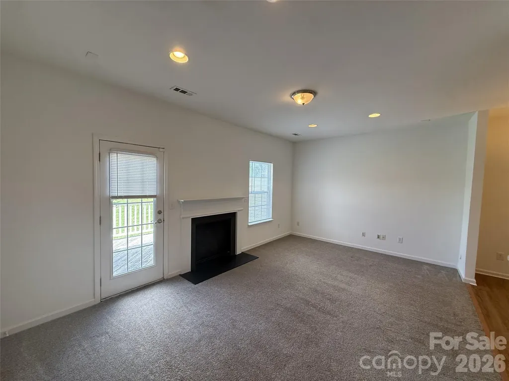 9956 Kings Parade Boulevard Charlotte NC 28273