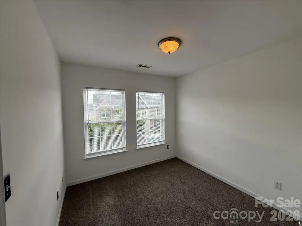 9956 Kings Parade Boulevard Charlotte NC 28273