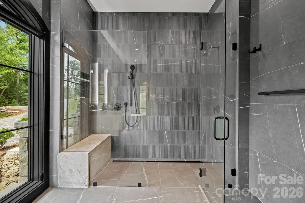 504 Hollow Trail Asheville NC 28803