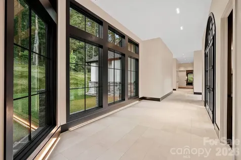 504 Hollow Trail Asheville NC 28803