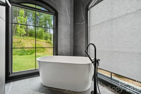 504 Hollow Trail Asheville NC 28803