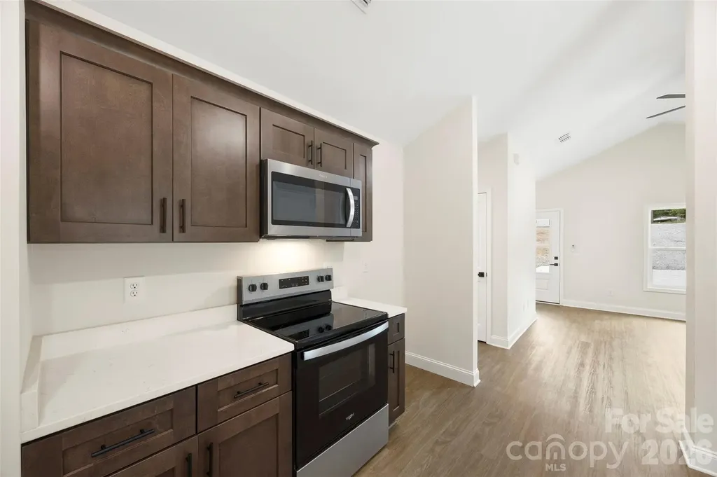 202 Knollwood Circle Albemarle NC 28001