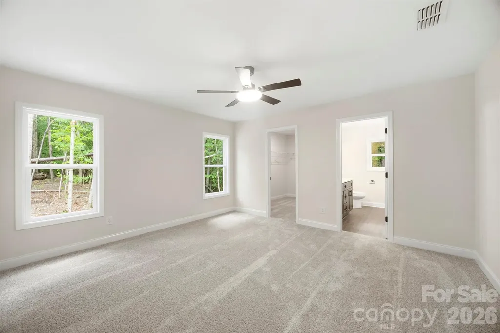 202 Knollwood Circle Albemarle NC 28001