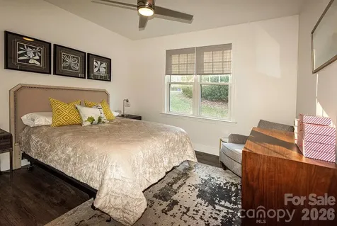 40 Bunker Court Mills River NC 28759