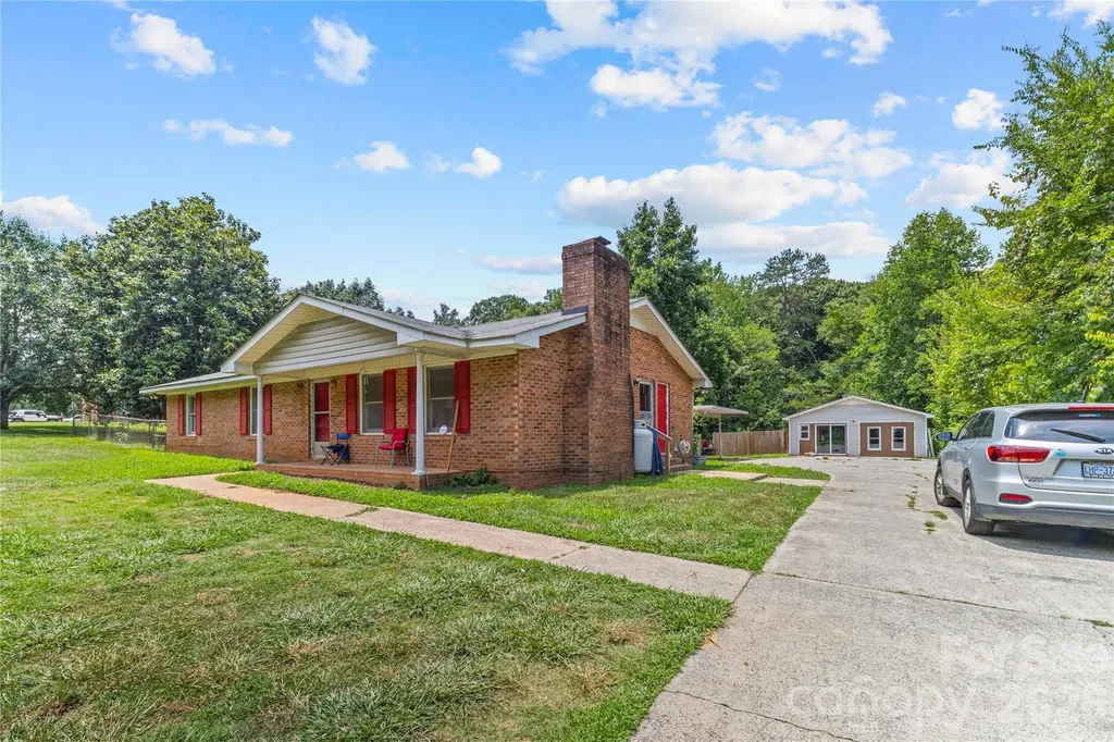 3304 Griffith Road Monroe NC 28112