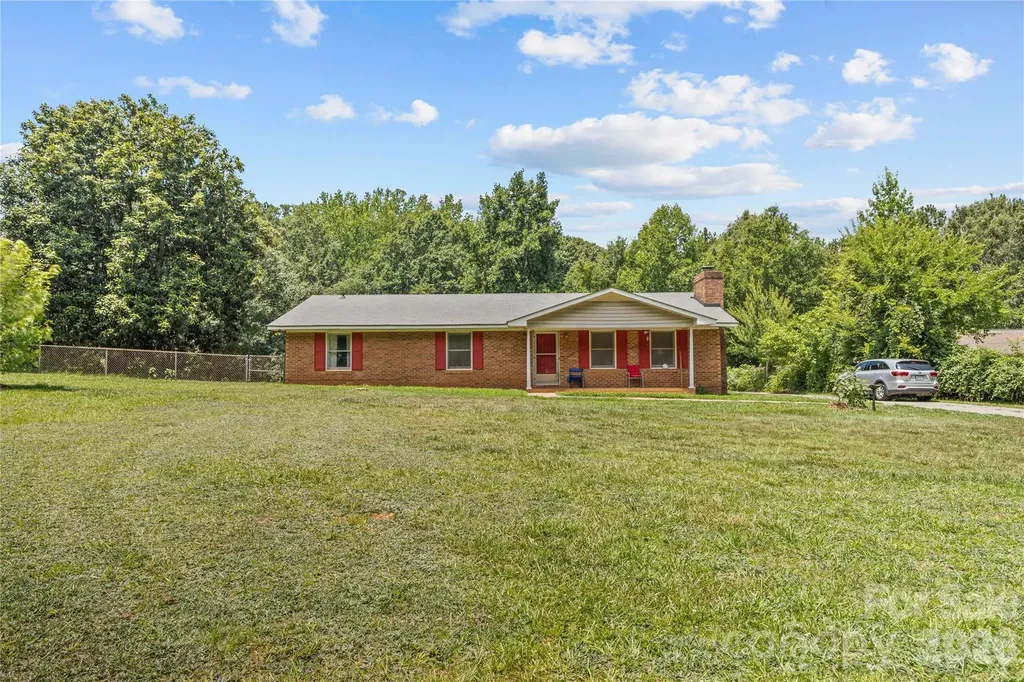 3304 Griffith Road Monroe NC 28112