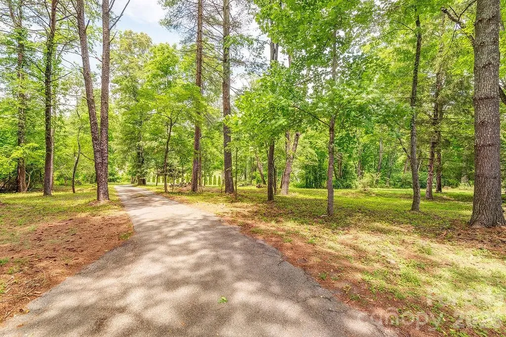 14 High Valley Estates Drive Alexander NC 28701