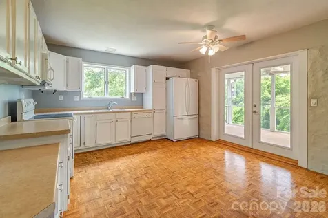 14 High Valley Estates Drive Alexander NC 28701
