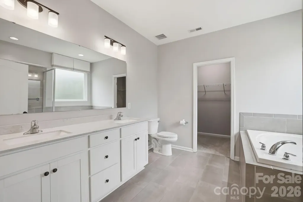 1002 Heritage Pointe Indian Trail NC 28079