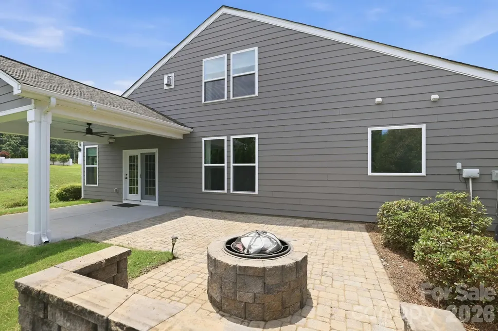 1002 Heritage Pointe Indian Trail NC 28079