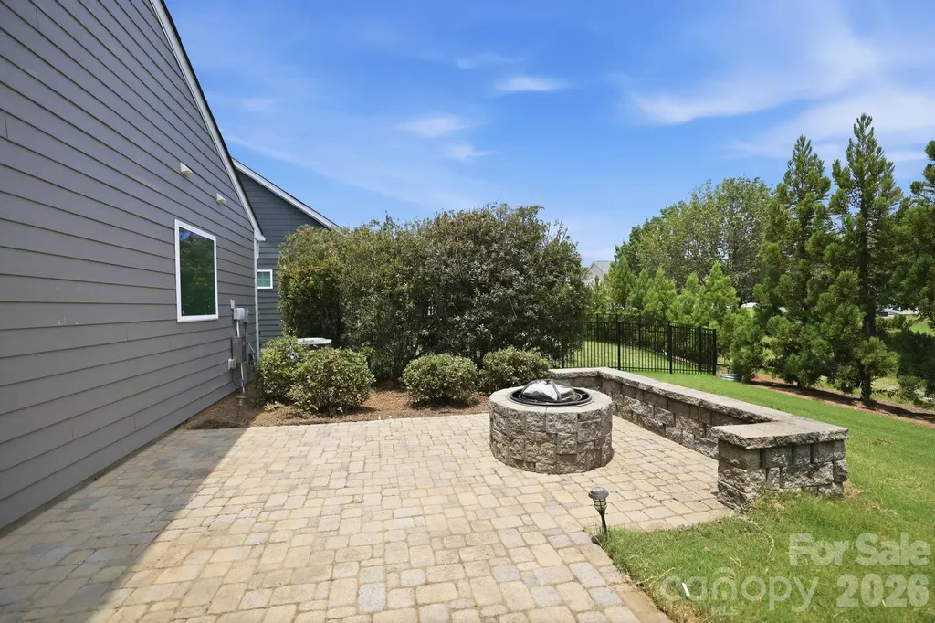 1002 Heritage Pointe Indian Trail NC 28079