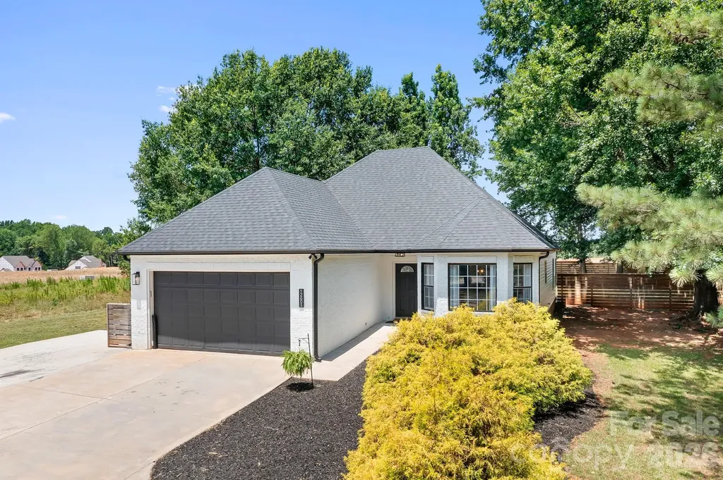 12601 Mayes Road Huntersville NC 28078