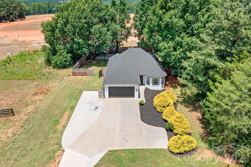 12601 Mayes Road Huntersville NC 28078