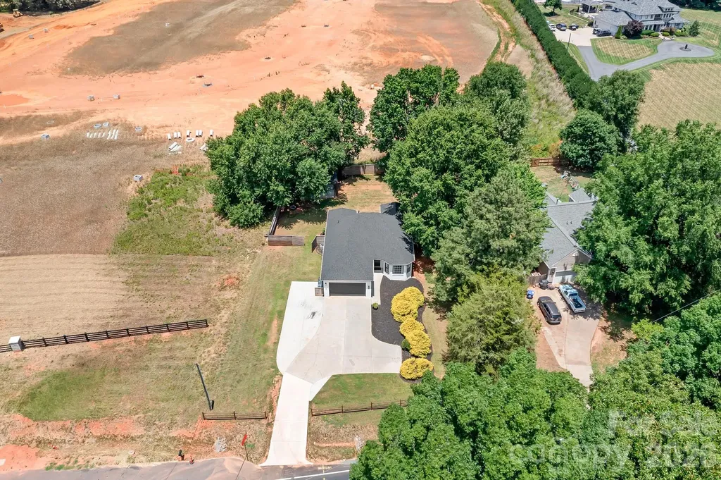 12601 Mayes Road Huntersville NC 28078