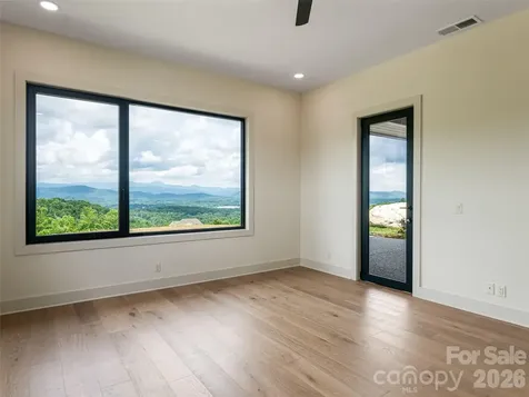 24 S Watchman Drive Hendersonville NC 28791