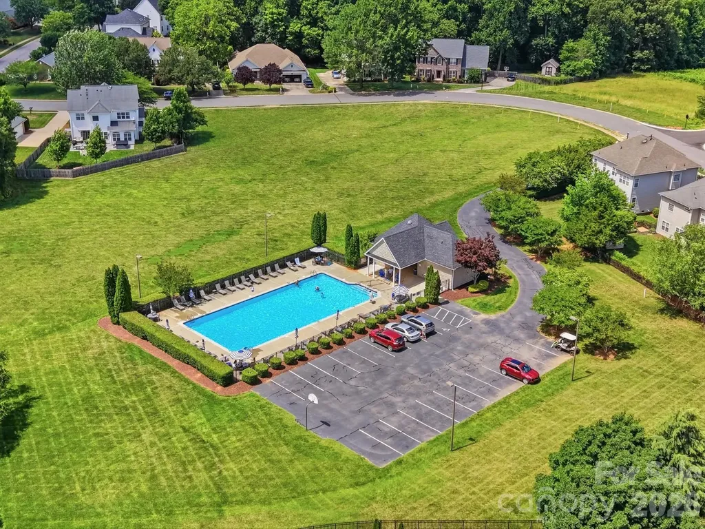 208 Harris Farm Road Mooresville NC 28115