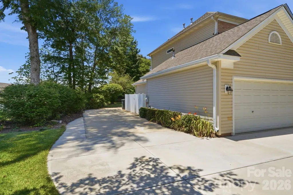 208 Harris Farm Road Mooresville NC 28115