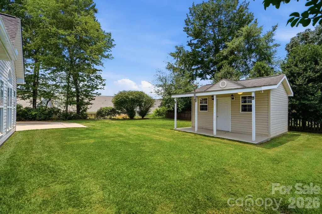208 Harris Farm Road Mooresville NC 28115