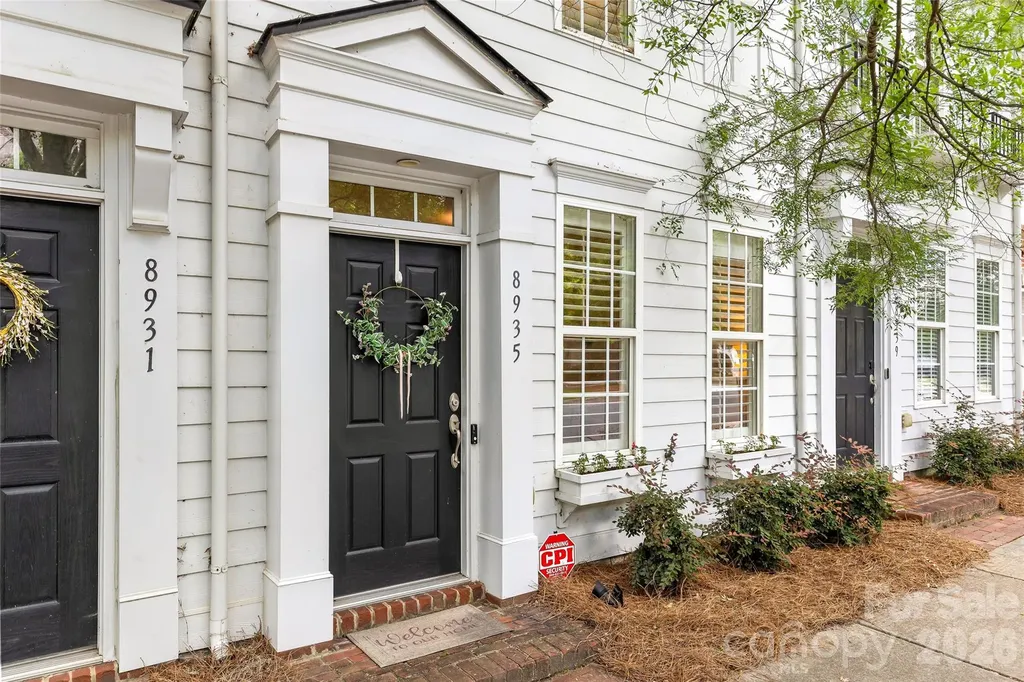 8935 Socata Way Charlotte NC 28269
