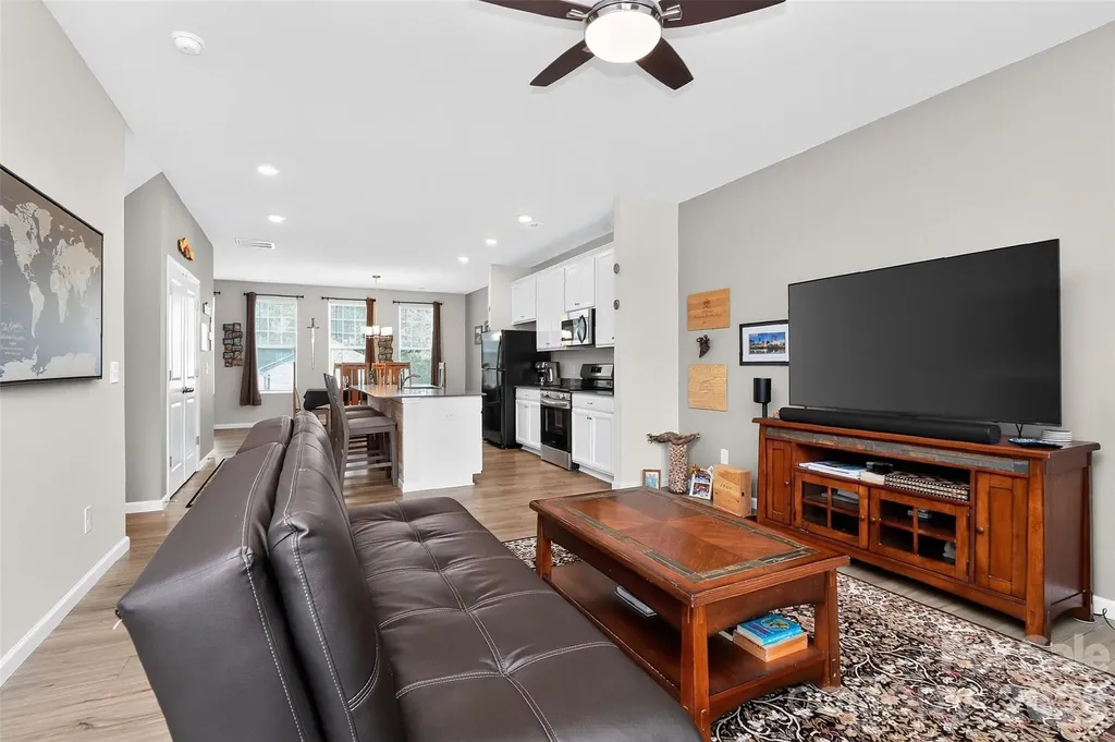 309 Cramerton Mills Parkway Cramerton NC 28032