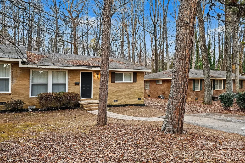 5003 Lakecrest Drive Charlotte NC 28215