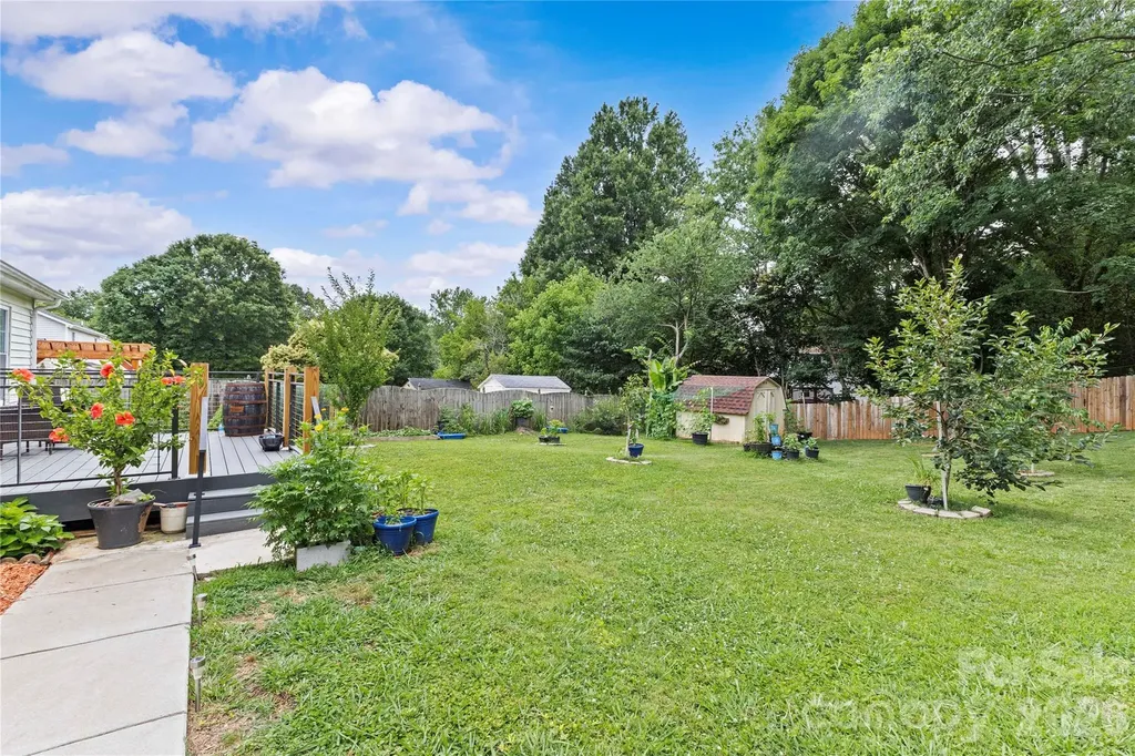 7130 Bluff Wood Cove Charlotte NC 28212