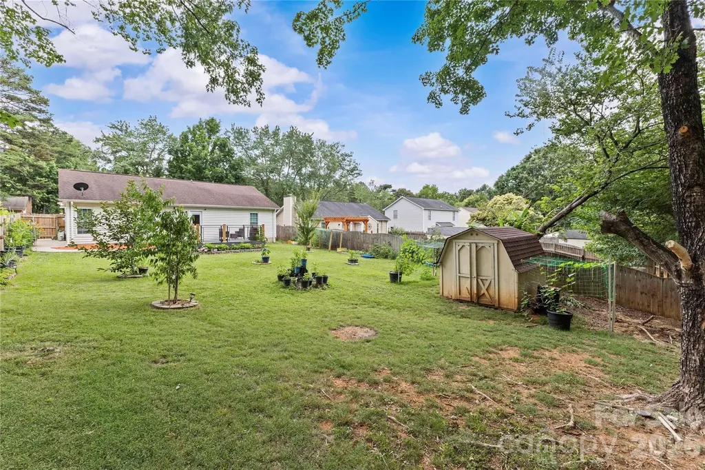 7130 Bluff Wood Cove Charlotte NC 28212