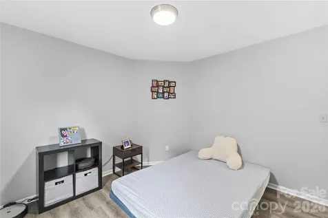 7130 Bluff Wood Cove Charlotte NC 28212