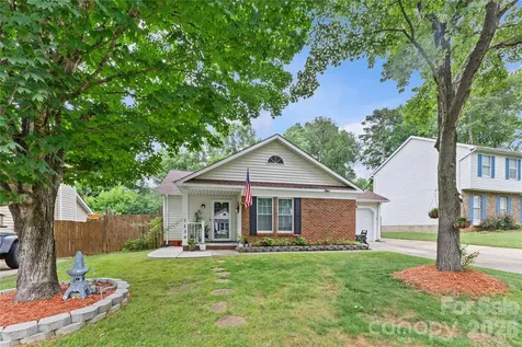 7130 Bluff Wood Cove Charlotte NC 28212