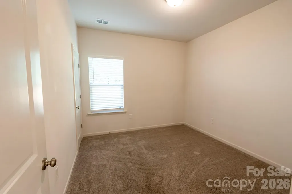 1149 Thayer Glen Court Charlotte NC 28213