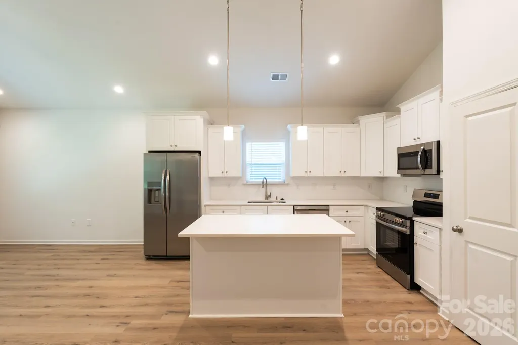1149 Thayer Glen Court Charlotte NC 28213