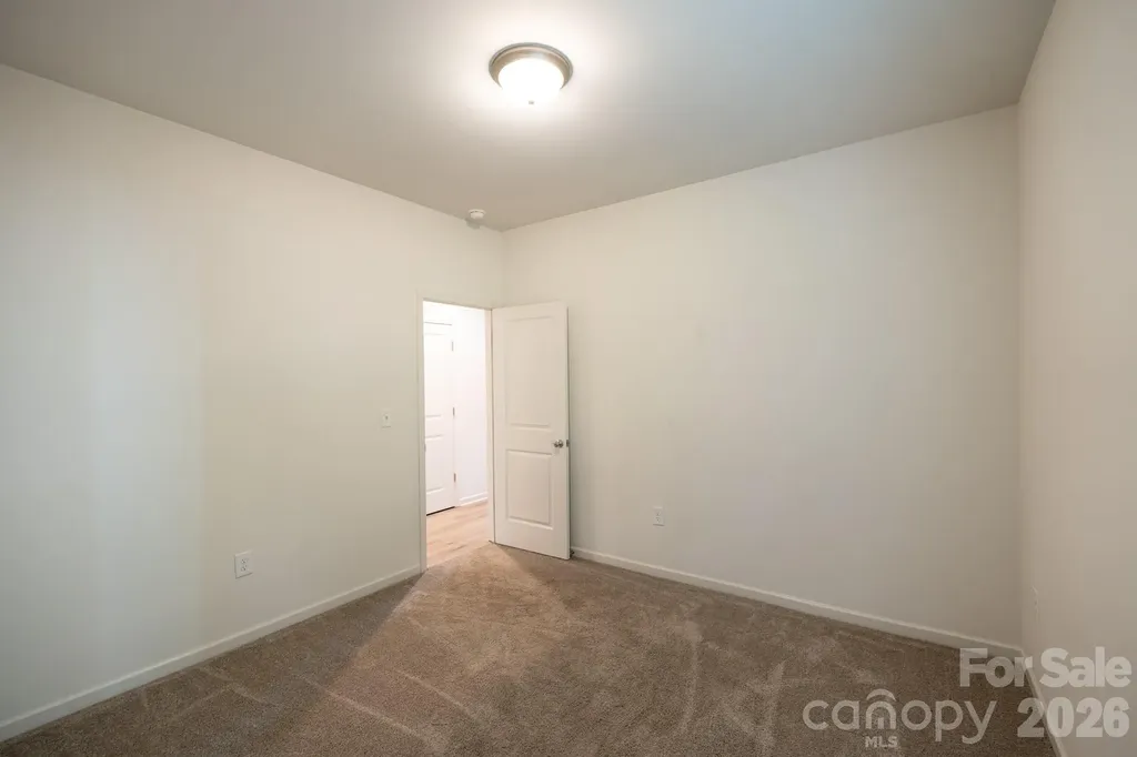 1149 Thayer Glen Court Charlotte NC 28213