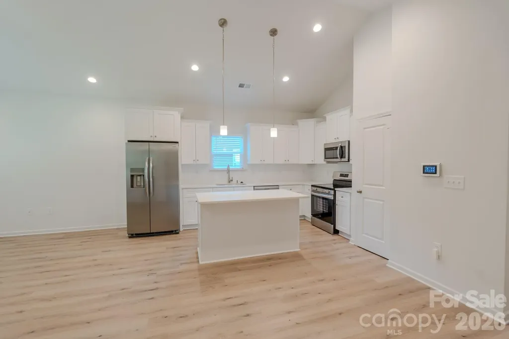 1149 Thayer Glen Court Charlotte NC 28213