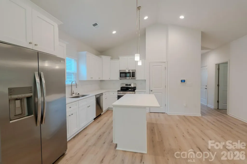 1149 Thayer Glen Court Charlotte NC 28213